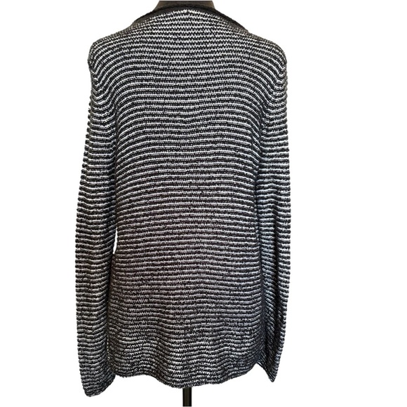 Eileen Fisher Woman’s XS Knit Black and White Striped Sweater - Picture 4 of 5